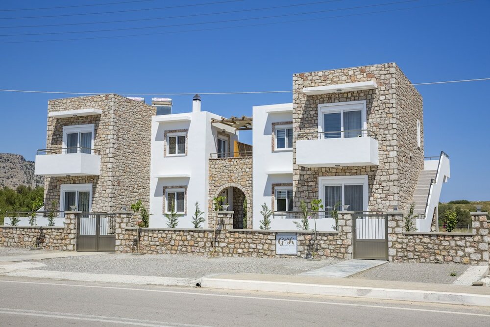 Фото G&k Stone Suites