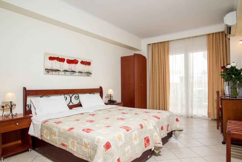 Фото Electra Hotel