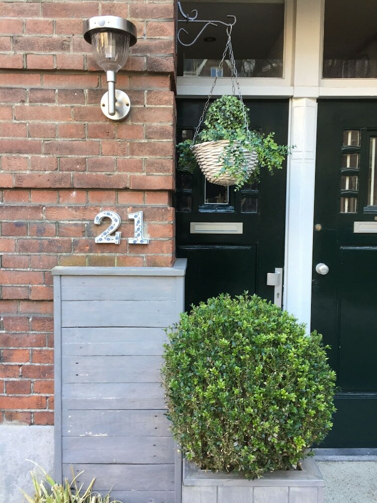 Фото Vondelpark House Bed&Breakfast