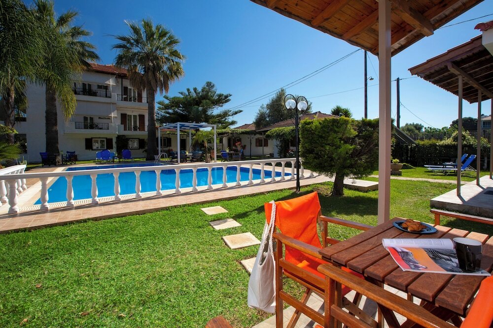 Фото Villa Dimitris Apartments & Bungalows