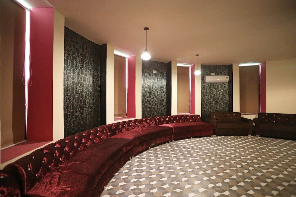 Фото Oyo 10967 Dhola Maru Resort