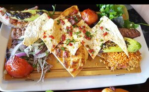 Maydanos Cafe - Restaurant Kagizman (Kars, Kağızman, Şahindere Mah., İnönü Cad., 6A), restaurant