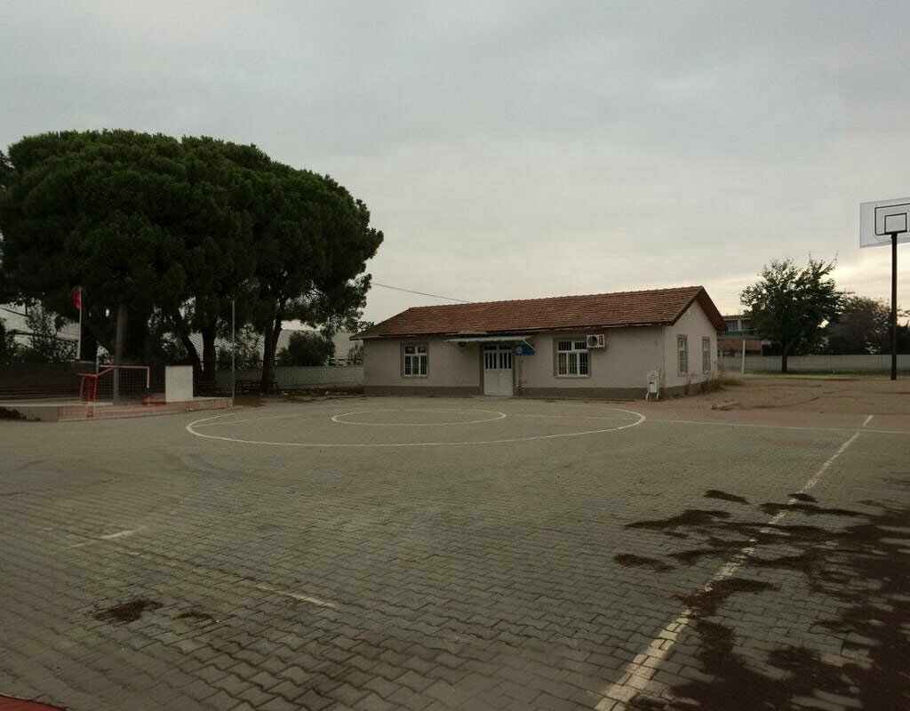 School Kumkoy Primary School, Aksu, photo