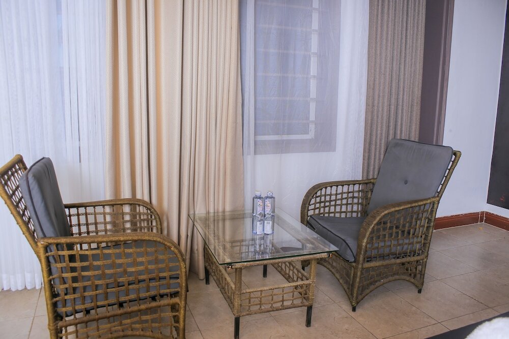 Фото Saffron Beach Bistro & Cottages