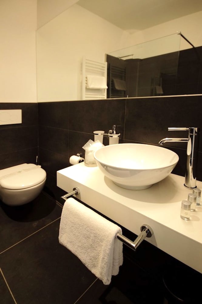 Фото DiMoras House