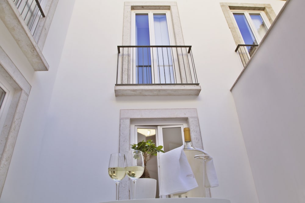 Фото Lisbon Five Stars Apartments Combro 77