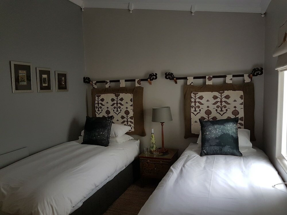 Фото Gilmour Hill