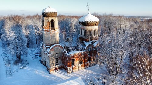 Orthodox church Tserkov Troitsy Zhivonachalnoy V Belyanitsakh, Tver Oblast, photo