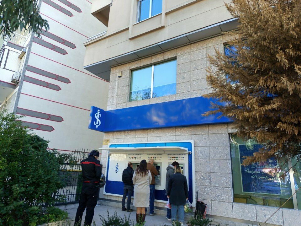 ATM Turkey Is Bank ATM, Izmir, photo