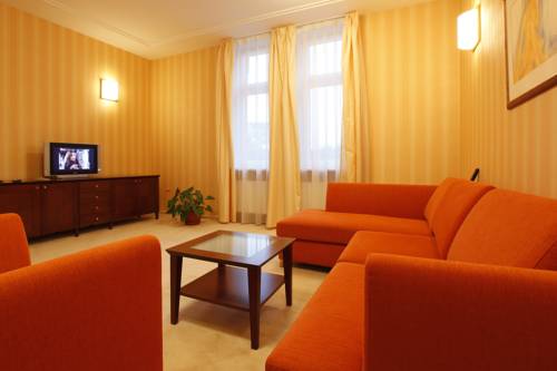 Фото Hotel Sandor Pavillon