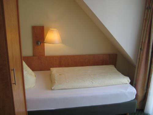 Фото Hotel Am Klostergarten