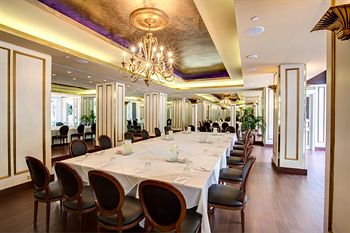 Фото Hotel Mazarin