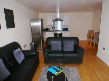 Фото Liverpool At The Reach 1