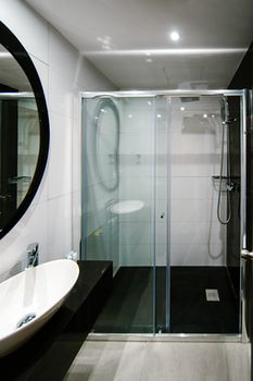 Фото Qbic City Hotel