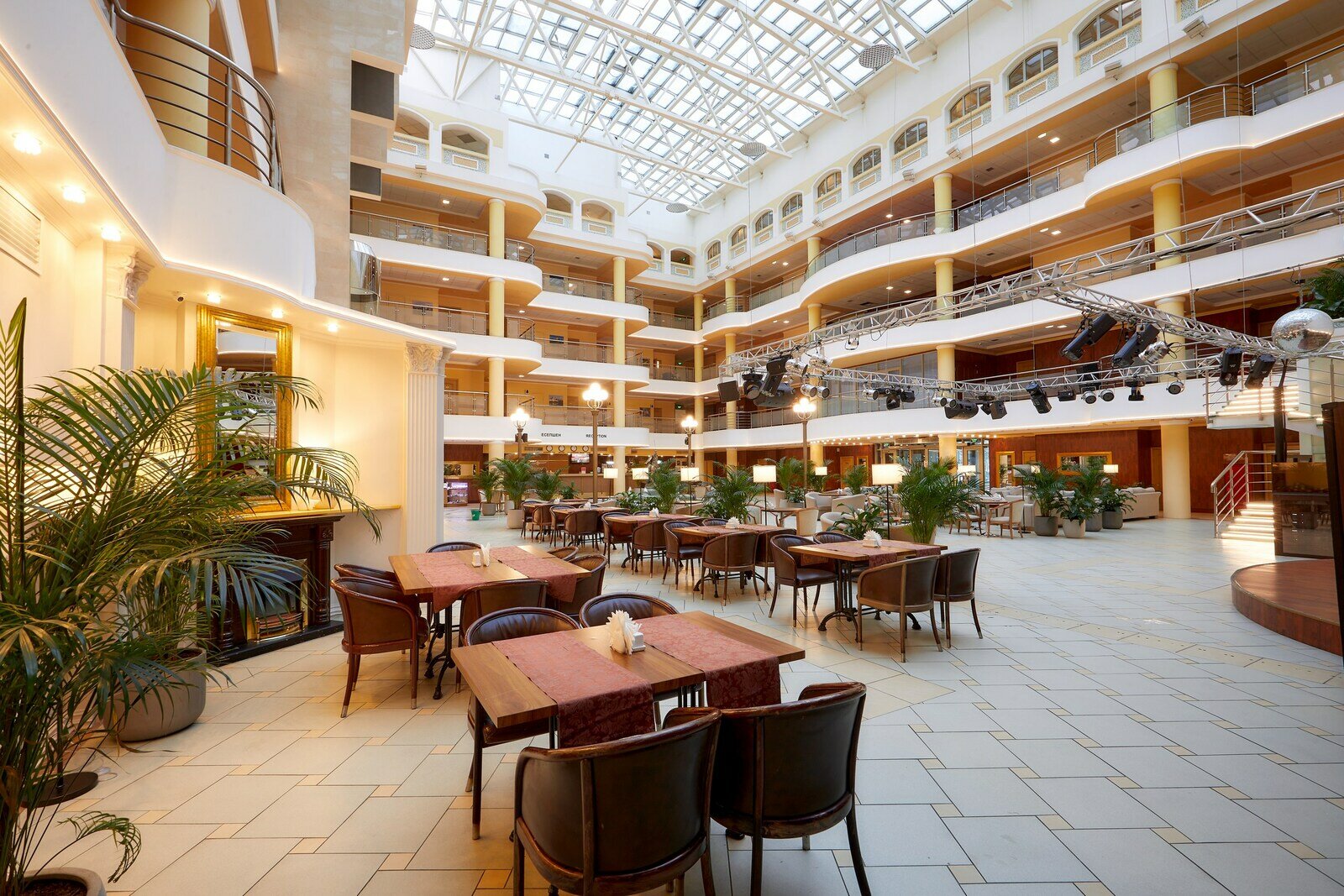 Фото отеля 3