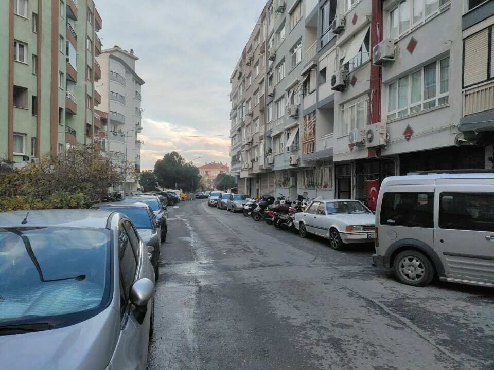 Grocery Mert market and tekel, Izmir, photo