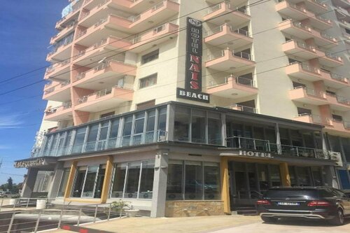 Гостиница Hotel Nais в Дурресе