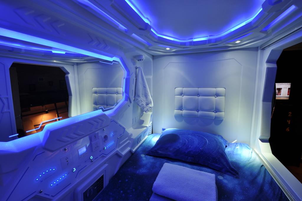 Фото отеля 2