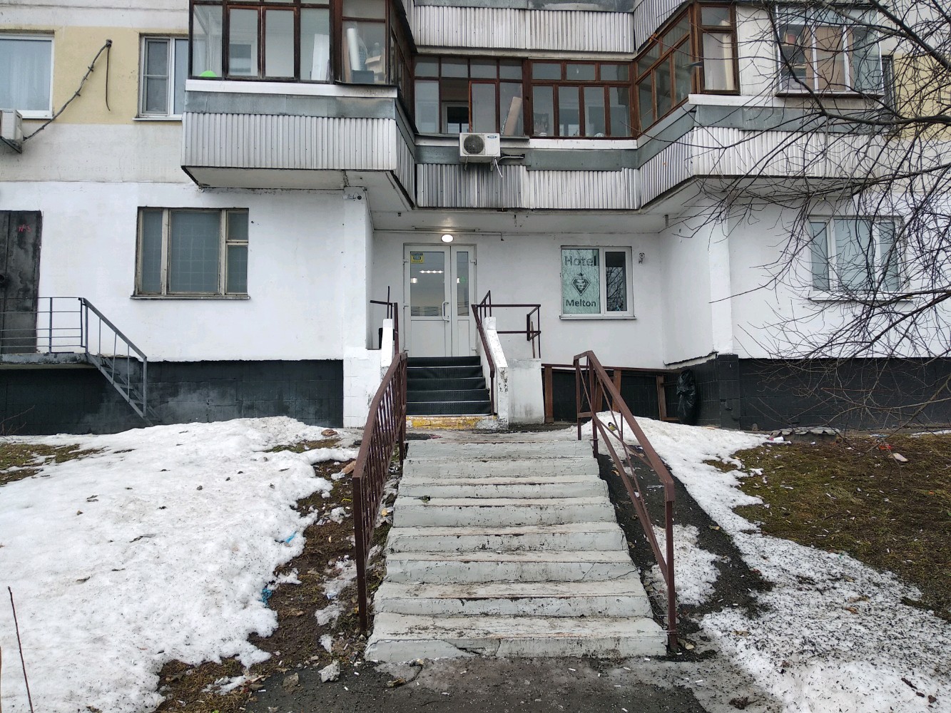 Фото Melton Hotel