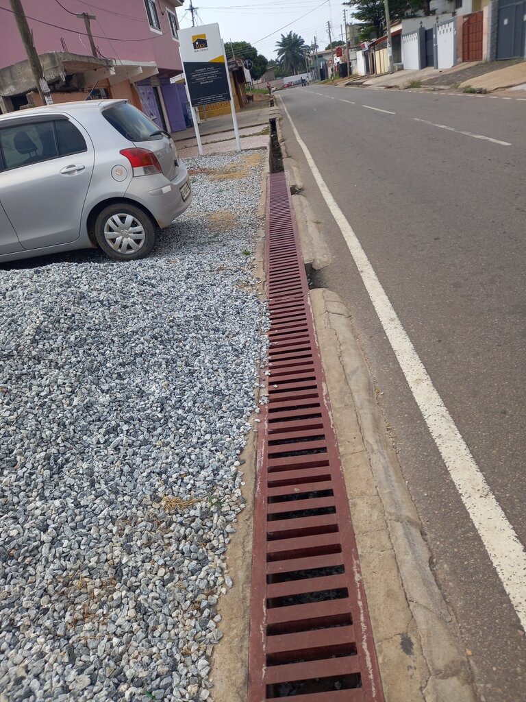 Real estate agency Mky, Accra, photo