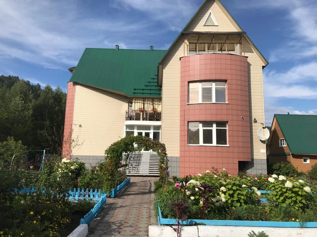 Фото отеля 1