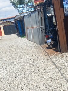 Top Ladies Hair Dressing Salon (Greater Accra Region, City of Accra, Osu Klottey, Anumansa Close) ، صالون تجميل