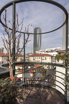 Фото City Life – RentClass Poliuto