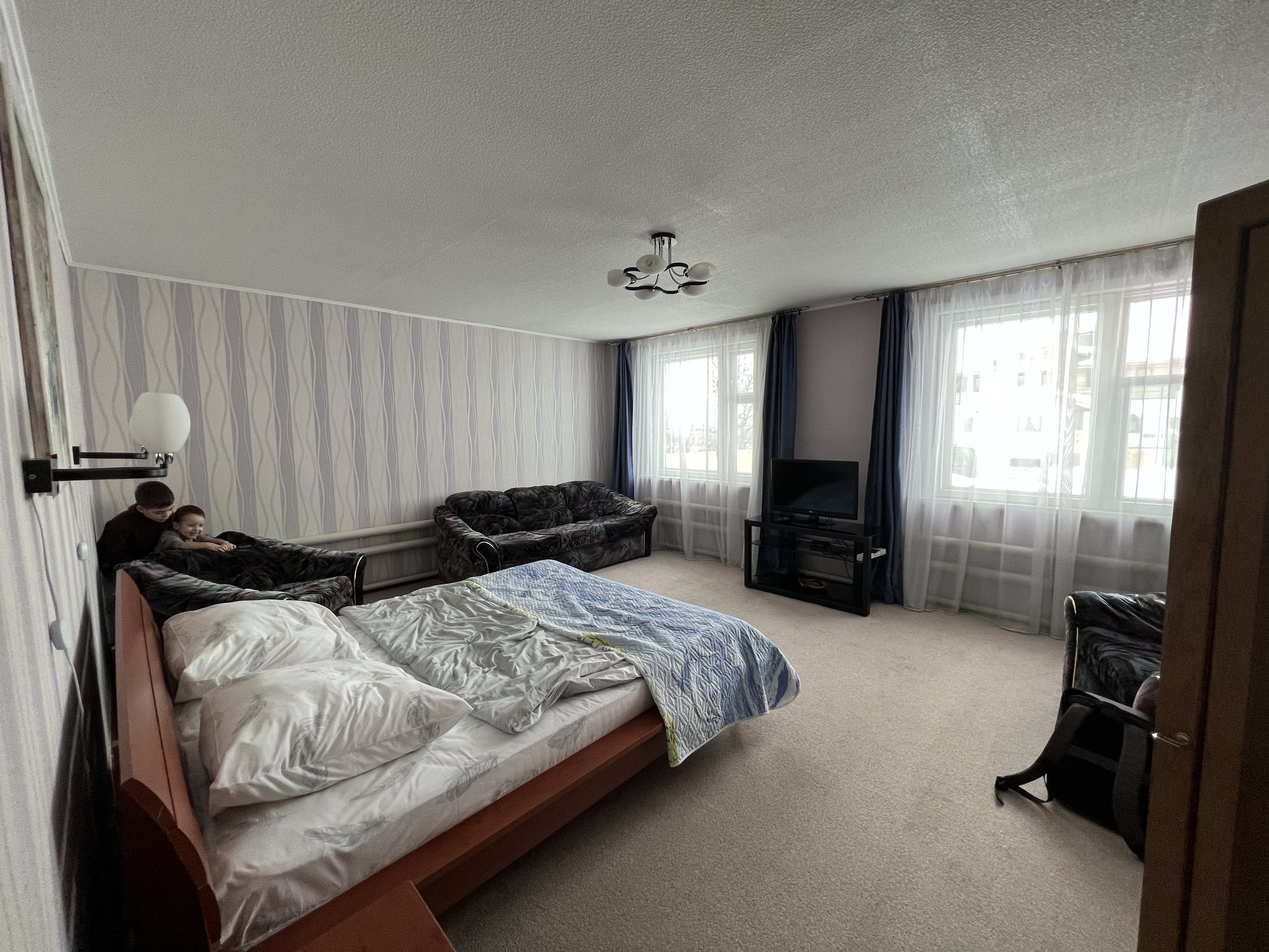 Фото отеля 1