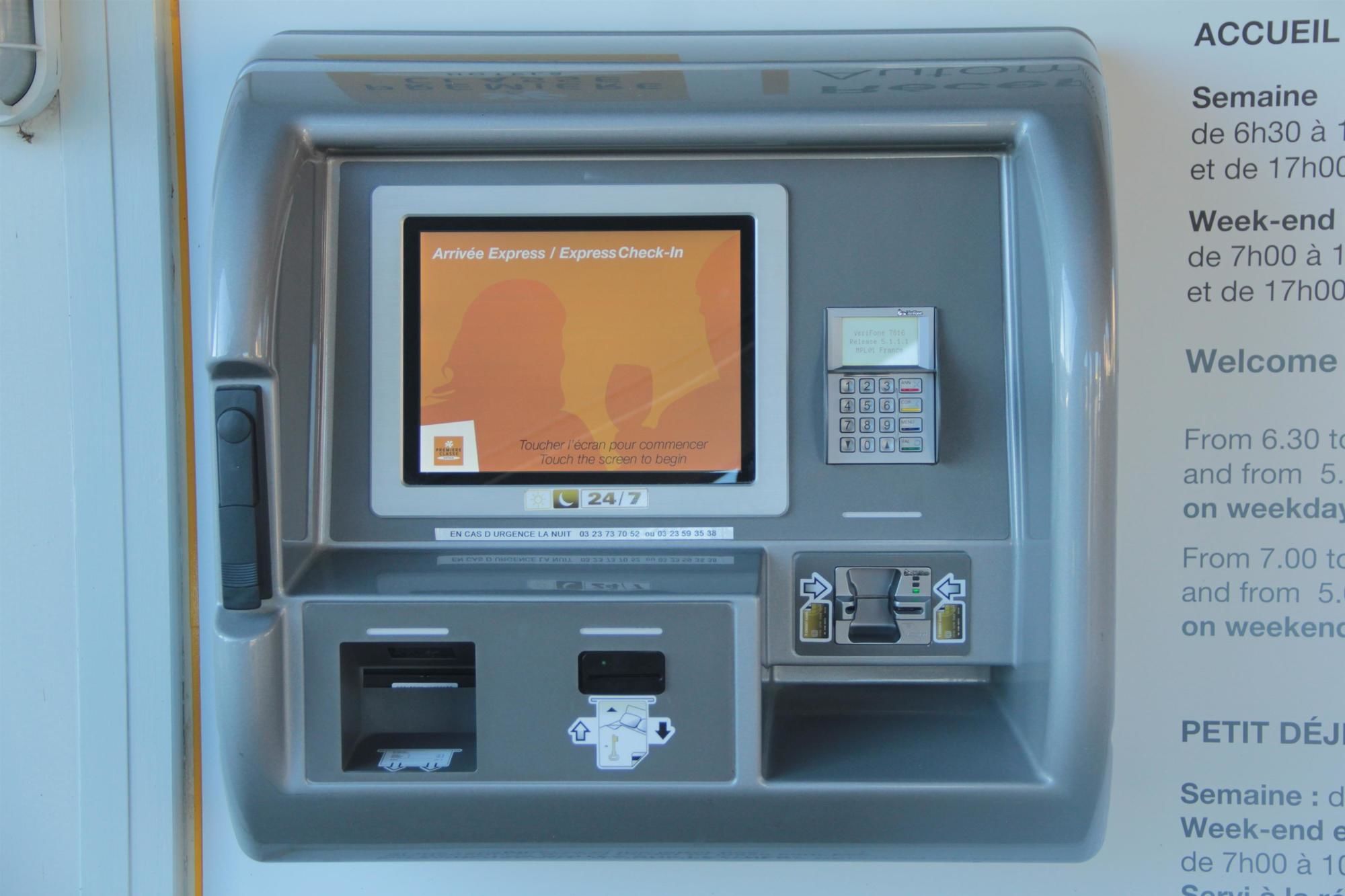 Фото Premiere Classe Beauvais