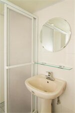 Фото Mr Lobster's Secret Den Design Hostel