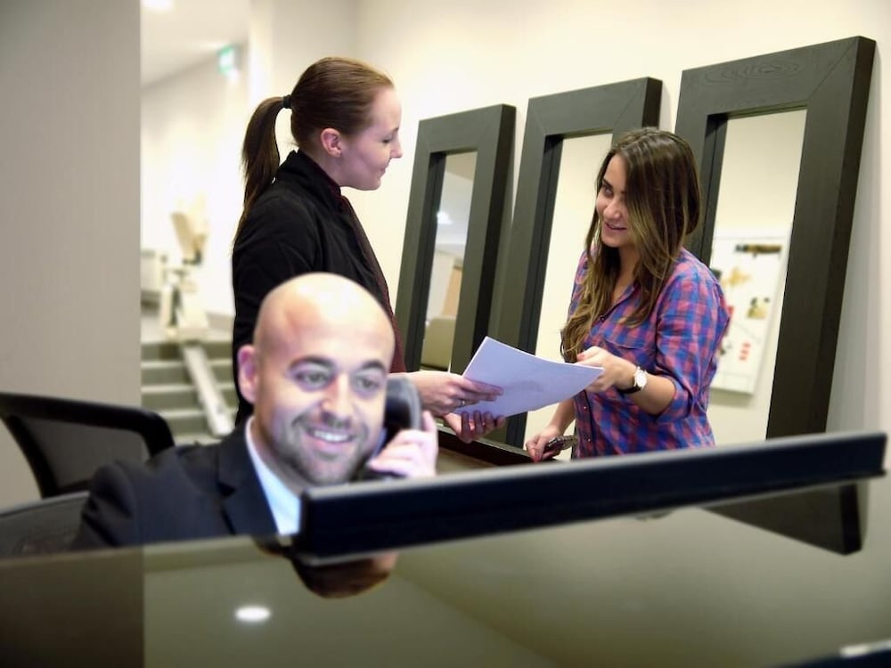 Фото Britannia Study Hotel