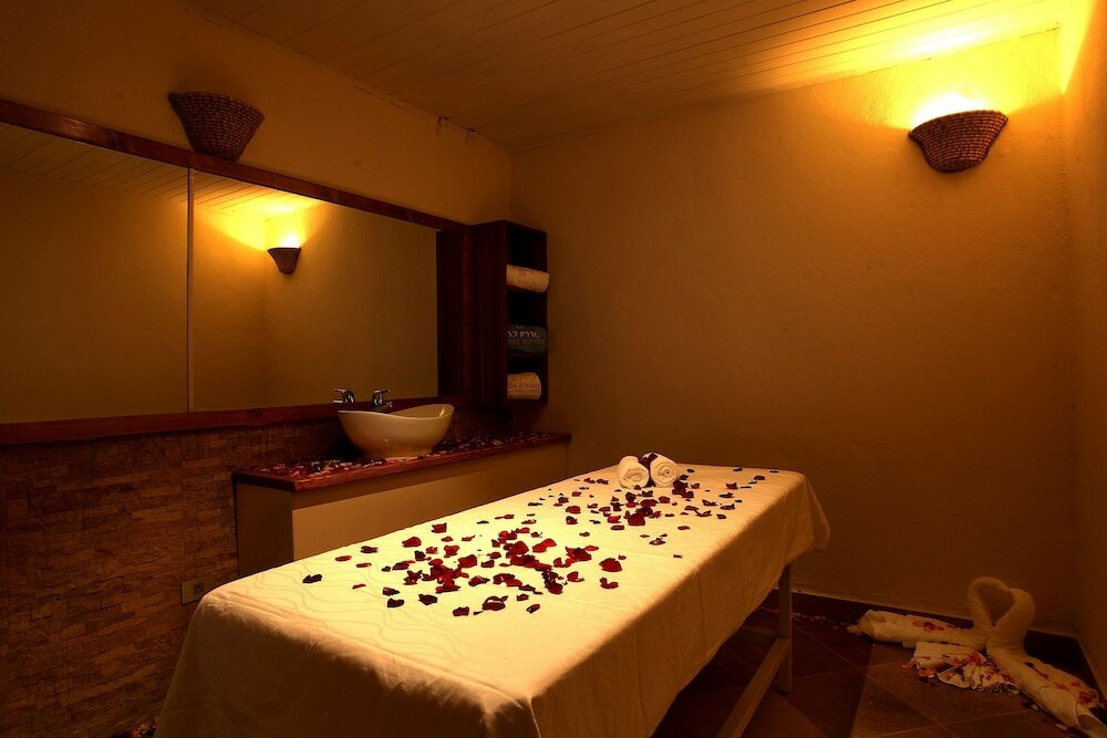 Фото Nega Bonger Hotel