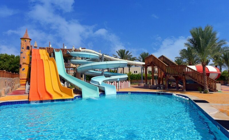 Гостиница Sea Beach Aqua Park Resort в Шарм-эль-Шейхе