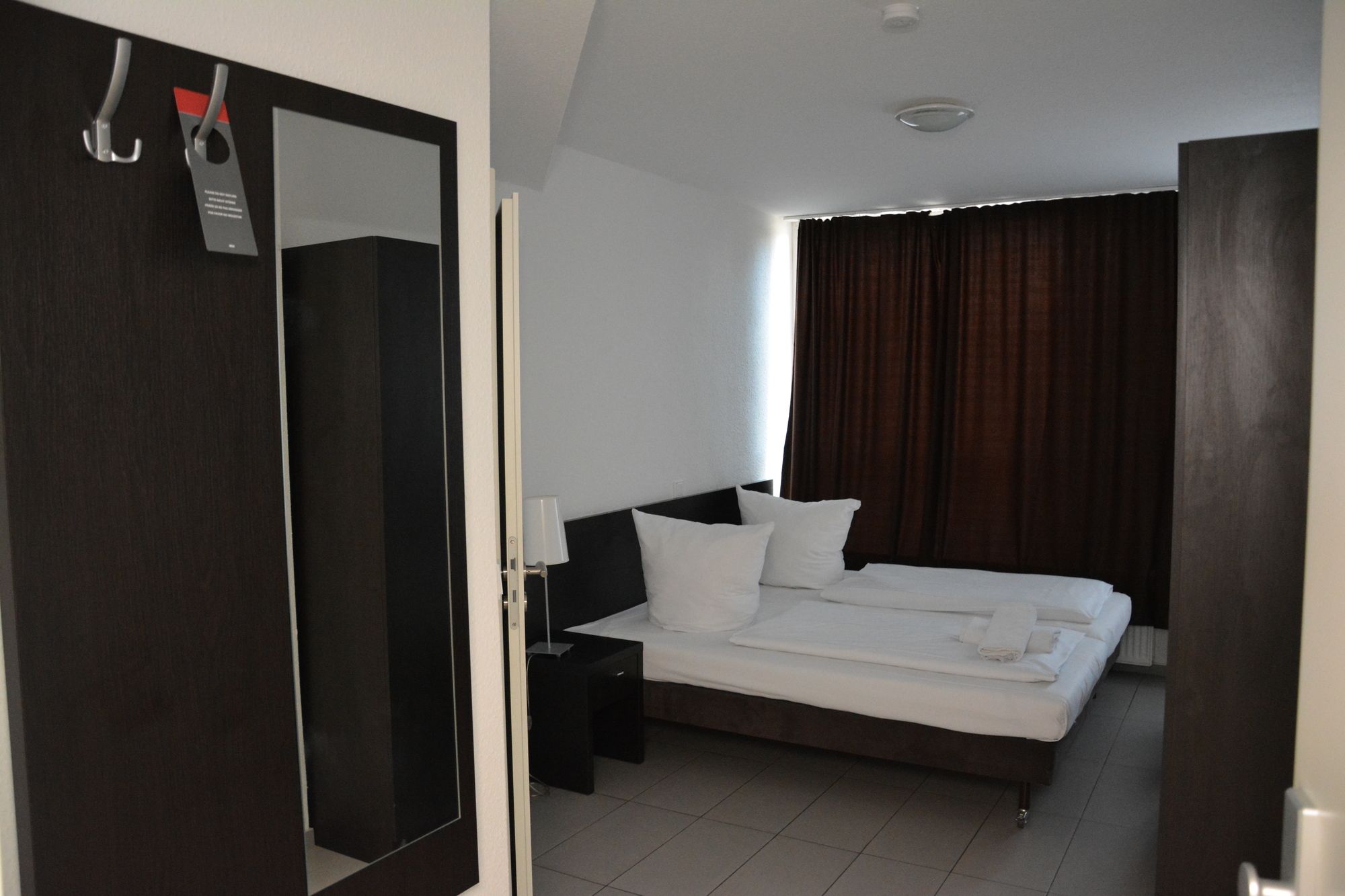 Фото Mosel Hotel Frankfurt