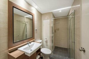Гостиница Quality Hotel Ambassador Perth