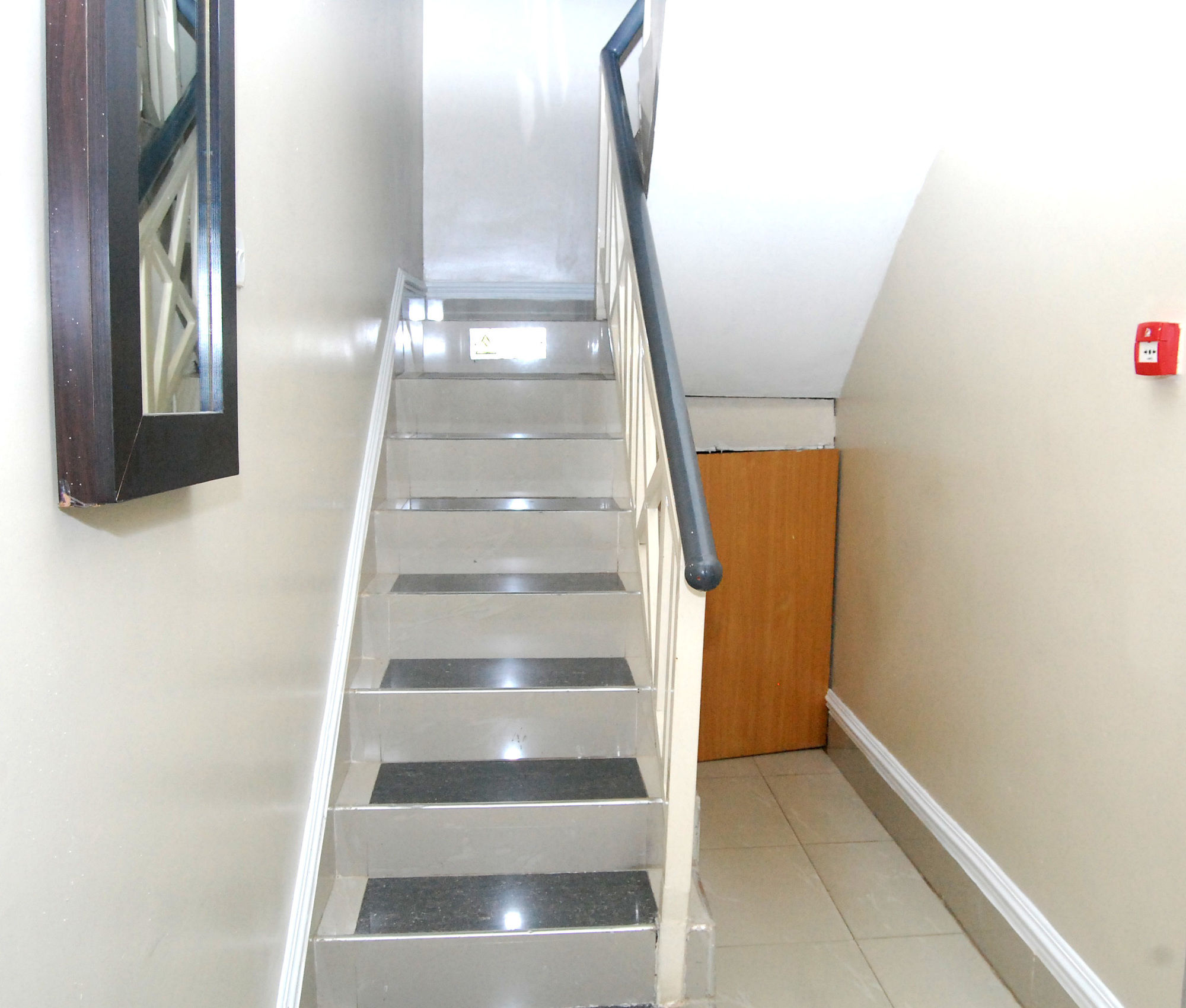 Фото Primal Hotel Ikeja Gra