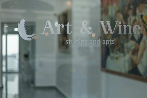 Гостиница Art & Wine Studios and Apts в Ларнаке