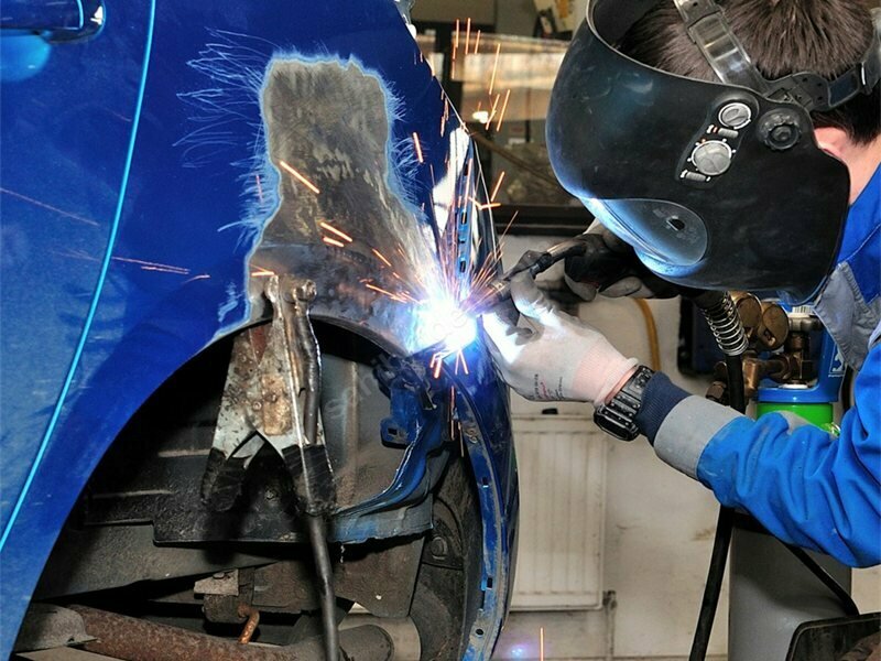 ورشة لتصليح السيارات Klas Auto Paint Body Shop Service ، اسطنبول، صورة