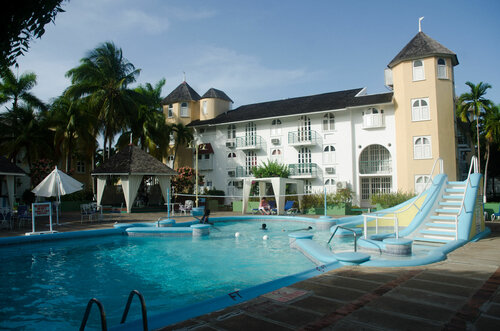 Гостиница Sandcastles Beach Resort Ocho Rios в Очо-Риос