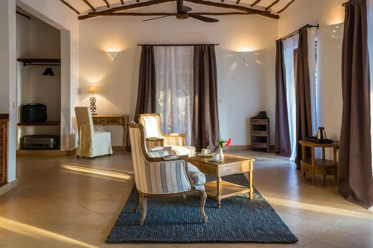 Фото Konokono Beach Resort and Isaraya Over Water Villa