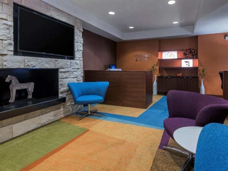 Фото Fairfield Inn Kansas City Downtown/Union Hill by Marriott