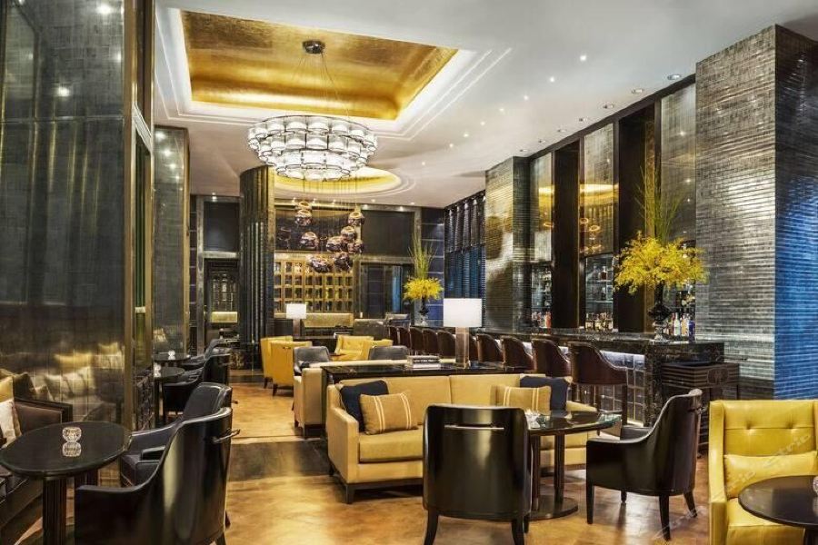 Фото The St. Regis Hong Kong