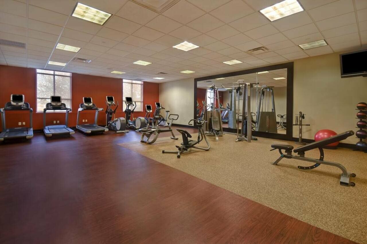 Фото Embassy Suites by Hilton Lexington/UK Coldstream