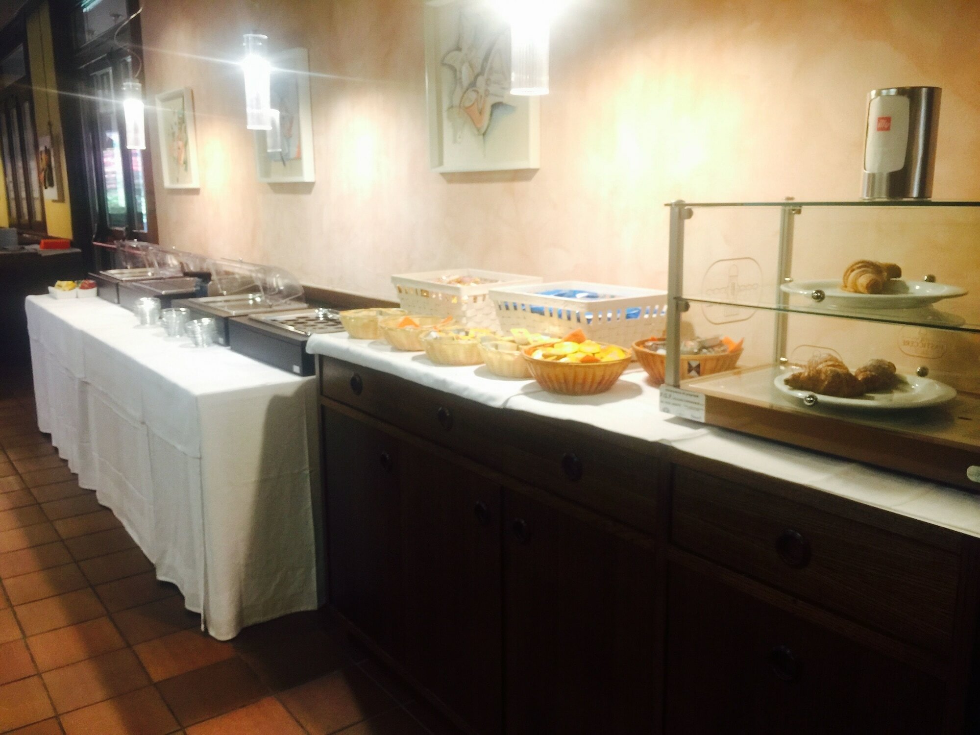 Фото Hotel Bella Venezia