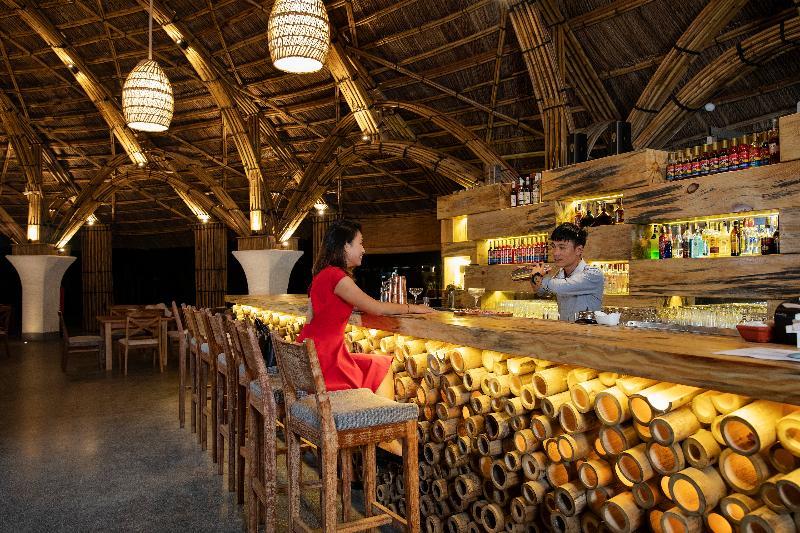 Фото Stelia Beach Resort