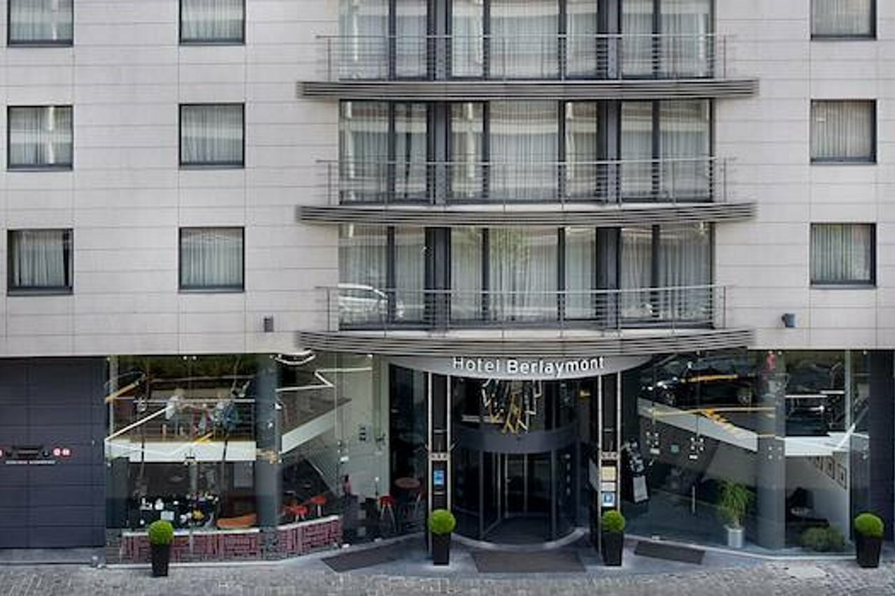 Фото отеля 1