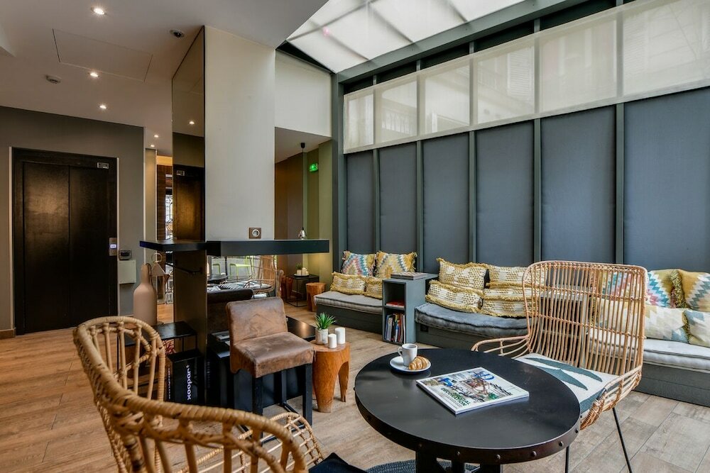 Фото Legend Hotel