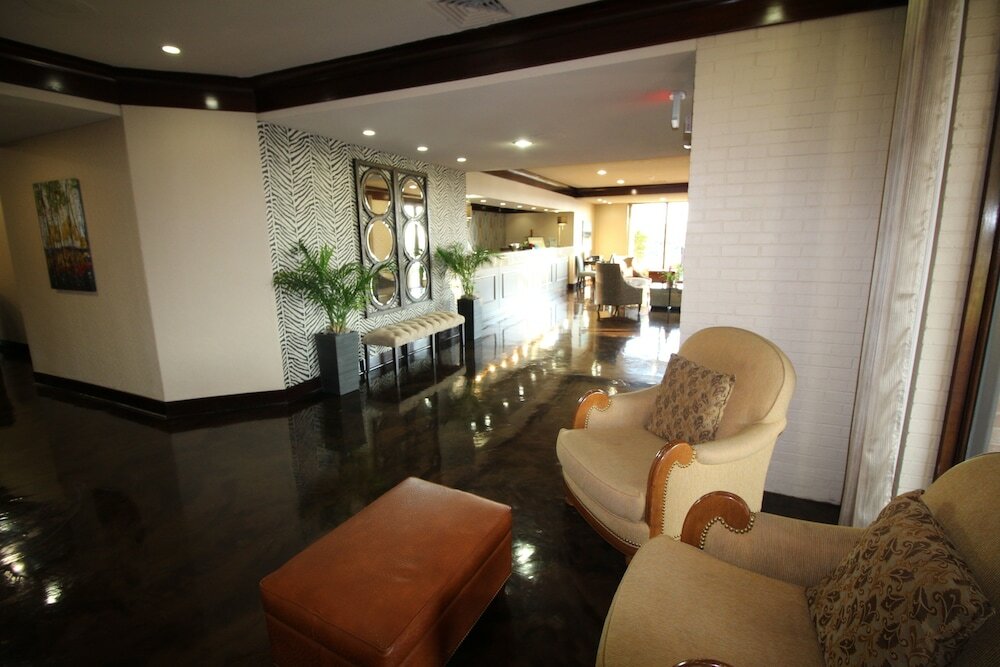 Фото Magnuson Grand Hotel & Conference Center Tyler