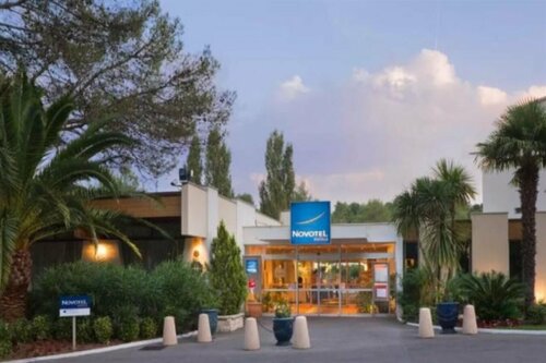 Гостиница Novotel Antibes Sophia Antipolis в Вальбонне