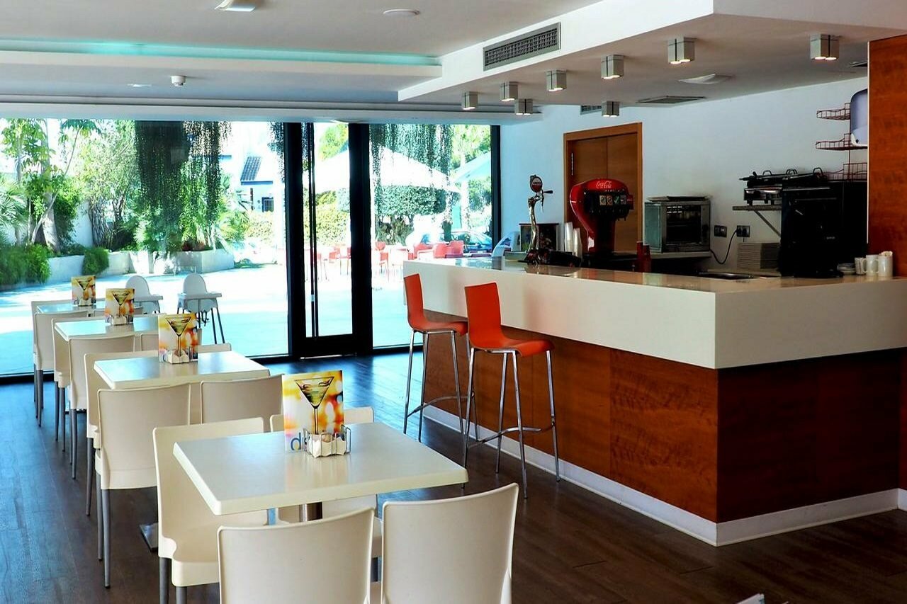 Фото Hotel Deloix Aqua Center